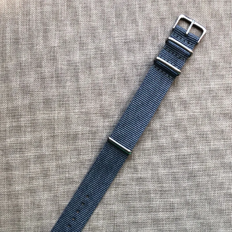 Tempomat- Grey Nato